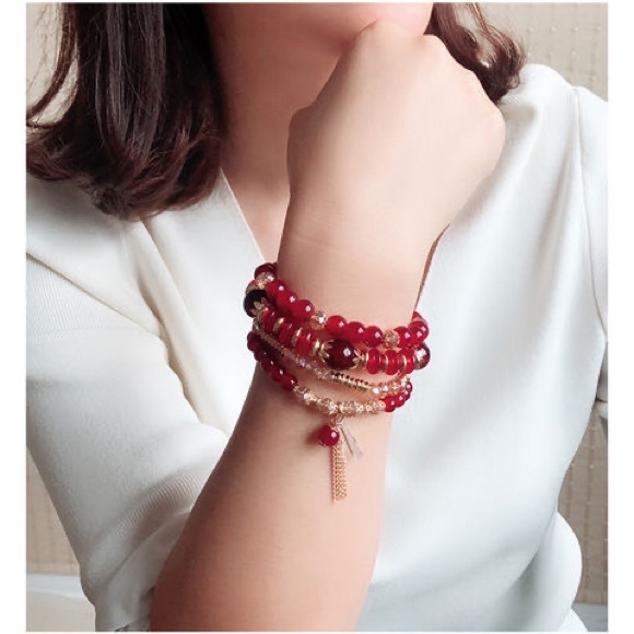 Crystal Red Bead Multi-layer Set of 4 Bracelet - Picture 3 of 7